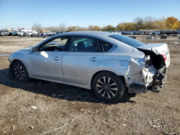 1N4AL3AP0HC244143 2017 NISSAN ALTIMA - Image 2