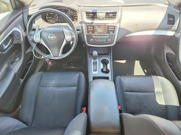 1N4AL3AP0HC244711 2017 NISSAN ALTIMA - Image 8