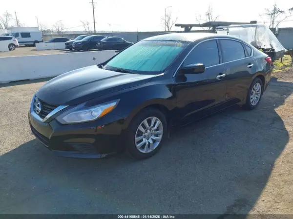1N4AL3AP0HC245244 2017 NISSAN ALTIMA - Image 2