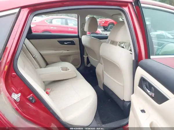 1N4AL3AP0HC245390 2017 NISSAN ALTIMA - Image 8
