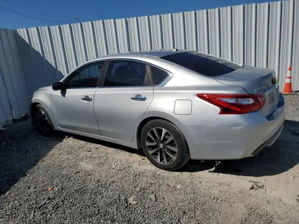 1N4AL3AP0HC245759 2017 NISSAN ALTIMA - Image 2