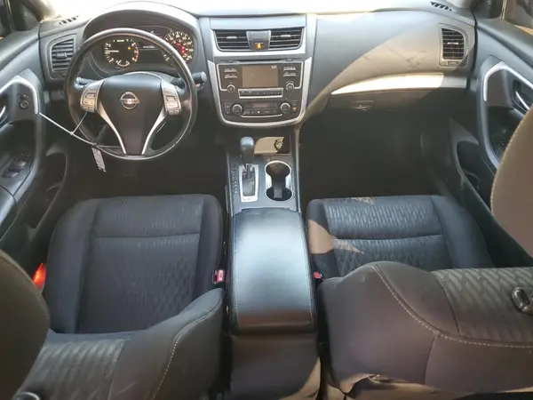 1N4AL3AP0HC246393 2017 NISSAN ALTIMA - Image 8