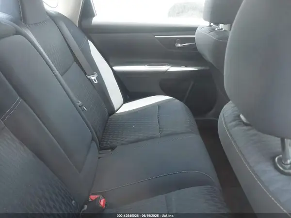 1N4AL3AP0HC247026 2017 NISSAN ALTIMA - Image 8