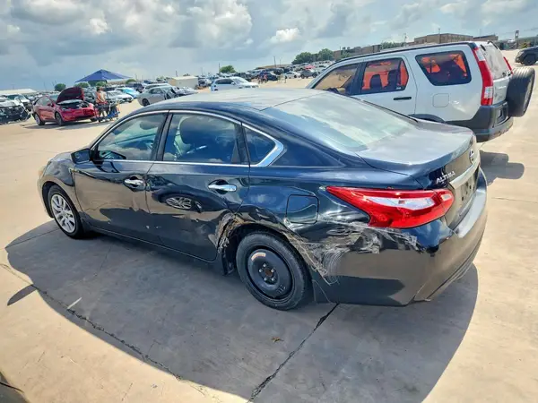 1N4AL3AP0HC247351 2017 NISSAN ALTIMA - Image 2