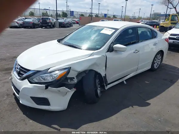 1N4AL3AP0HC248256 2017 NISSAN ALTIMA - Image 2