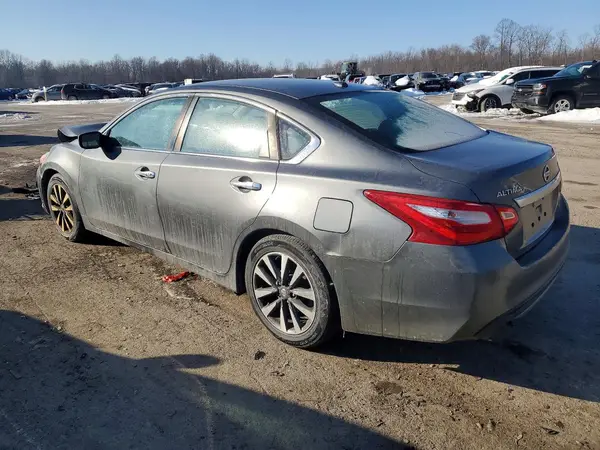 1N4AL3AP0HC249813 2017 NISSAN ALTIMA - Image 2