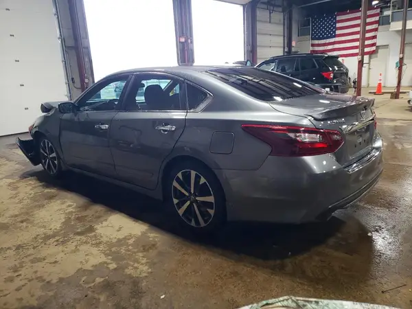 1N4AL3AP0HC252100 2017 NISSAN ALTIMA - Image 2