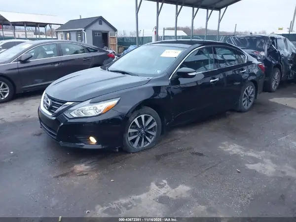 1N4AL3AP0HC252856 2017 NISSAN ALTIMA - Image 2