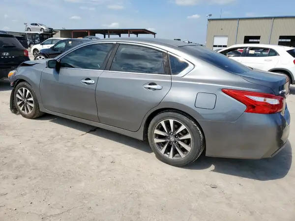 1N4AL3AP0HC253196 2017 NISSAN ALTIMA - Image 2