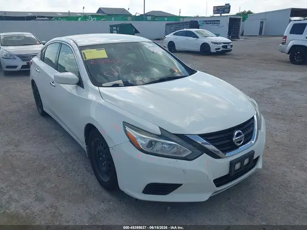 1N4AL3AP0HC255160 2017 NISSAN ALTIMA - Image 1