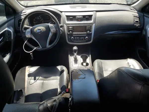 1N4AL3AP0HC255529 2017 NISSAN ALTIMA - Image 8