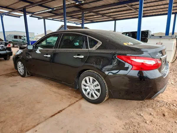 1N4AL3AP0HC256454 2017 NISSAN ALTIMA - Image 2