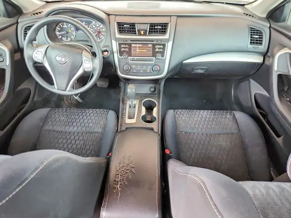 1N4AL3AP0HC256454 2017 NISSAN ALTIMA - Image 8