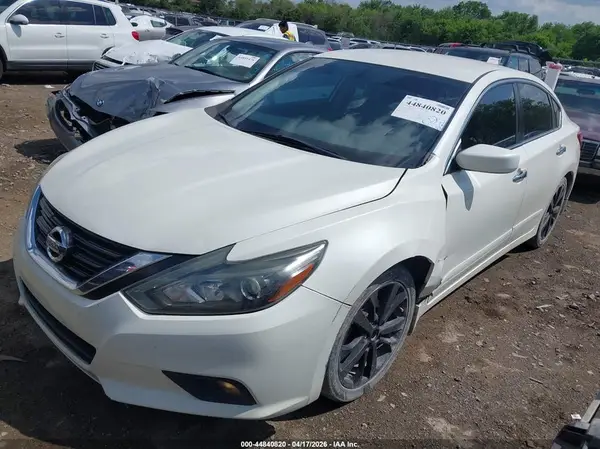 1N4AL3AP0HC258897 2017 NISSAN ALTIMA - Image 2