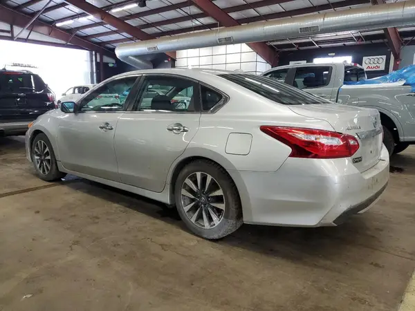 1N4AL3AP0HC259256 2017 NISSAN ALTIMA - Image 2
