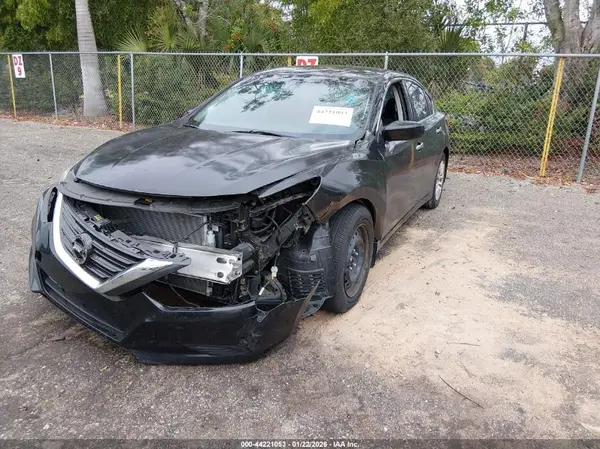1N4AL3AP0HC260679 2017 NISSAN ALTIMA - Image 2