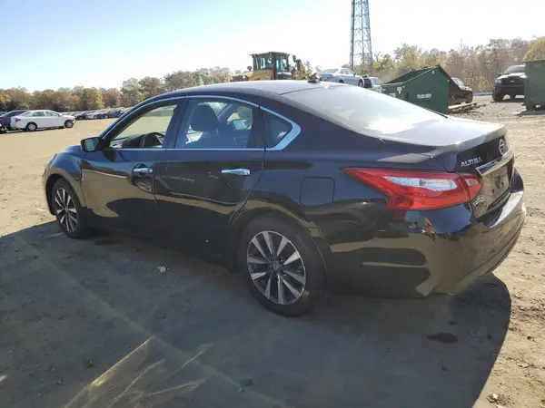 1N4AL3AP0HC261833 2017 NISSAN ALTIMA - Image 2