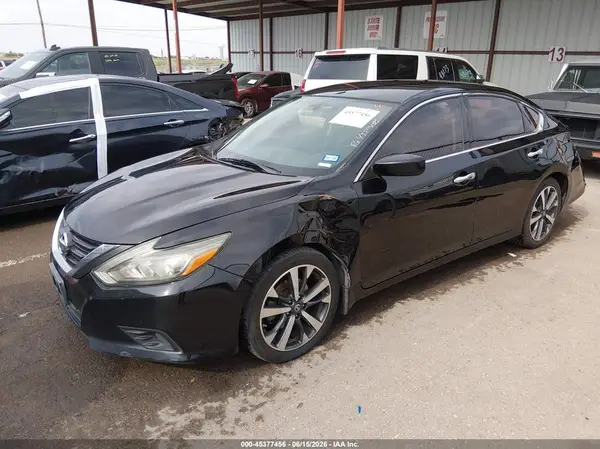 1N4AL3AP0HC262450 2017 NISSAN ALTIMA - Image 2
