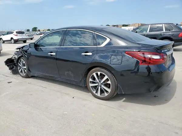 1N4AL3AP0HC264067 2017 NISSAN ALTIMA - Image 2