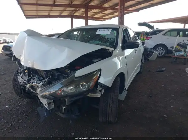 1N4AL3AP0HC268295 2017 NISSAN ALTIMA - Image 2
