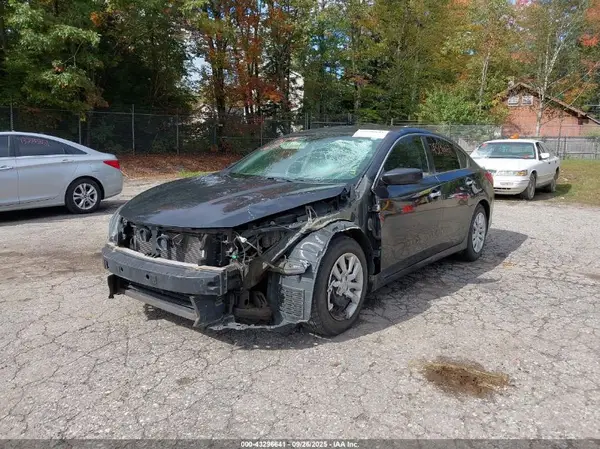1N4AL3AP0HC268653 2017 NISSAN ALTIMA - Image 2