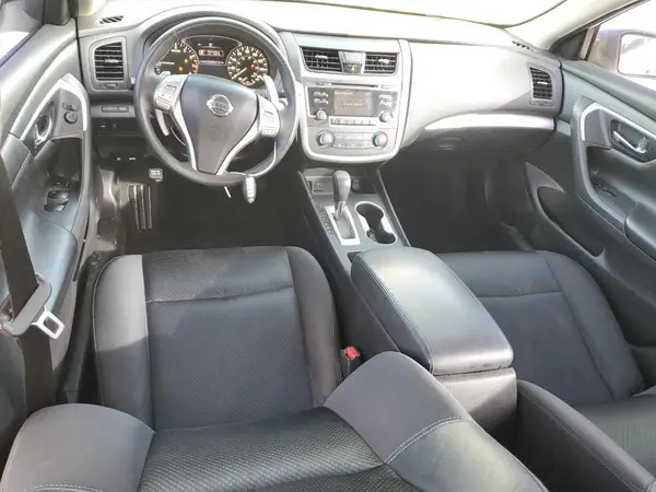 1N4AL3AP0HC270080 2017 NISSAN ALTIMA - Image 8
