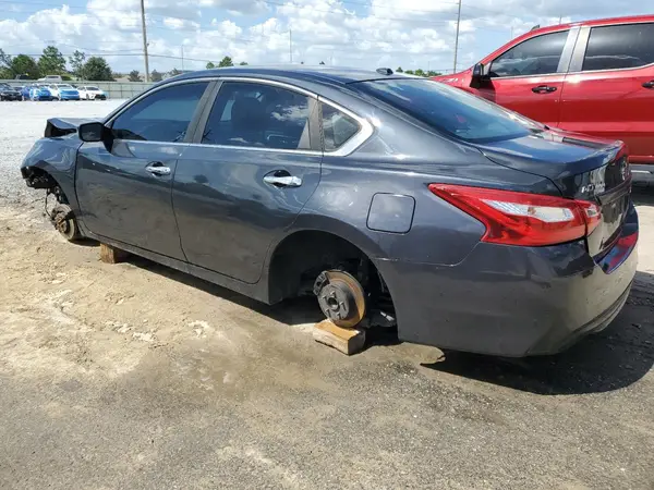 1N4AL3AP0HC272430 2017 NISSAN ALTIMA - Image 2