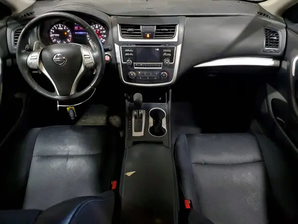 1N4AL3AP0HC272461 2017 NISSAN ALTIMA - Image 8