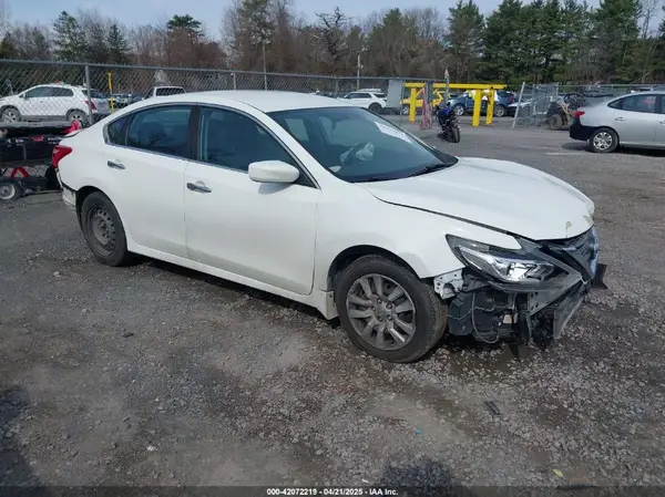 1N4AL3AP0HC273884 2017 NISSAN ALTIMA - Image 1
