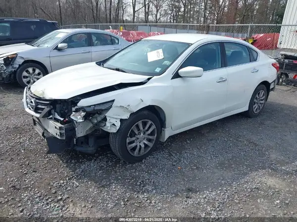 1N4AL3AP0HC273884 2017 NISSAN ALTIMA - Image 2