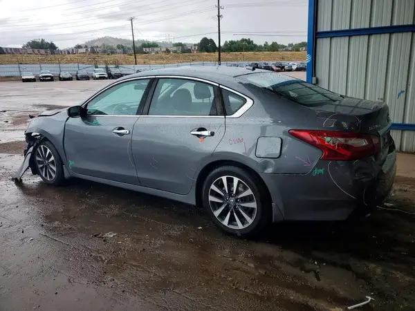 1N4AL3AP0HC274565 2017 NISSAN ALTIMA - Image 2