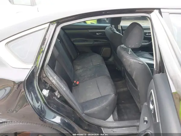 1N4AL3AP0HC275103 2017 NISSAN ALTIMA - Image 8