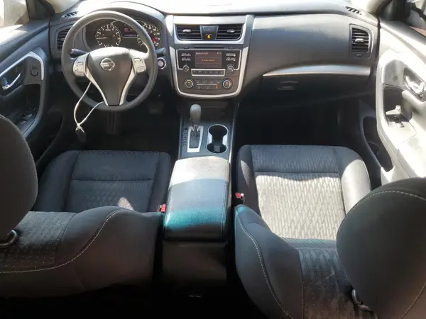1N4AL3AP0HC277028 2017 NISSAN ALTIMA - Image 8