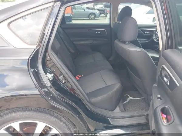 1N4AL3AP0HC277871 2017 NISSAN ALTIMA - Image 8