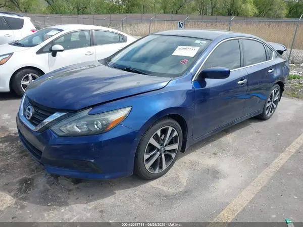 1N4AL3AP0HC278809 2017 NISSAN ALTIMA - Image 2