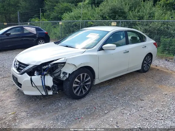 1N4AL3AP0HC281970 2017 NISSAN ALTIMA - Image 2