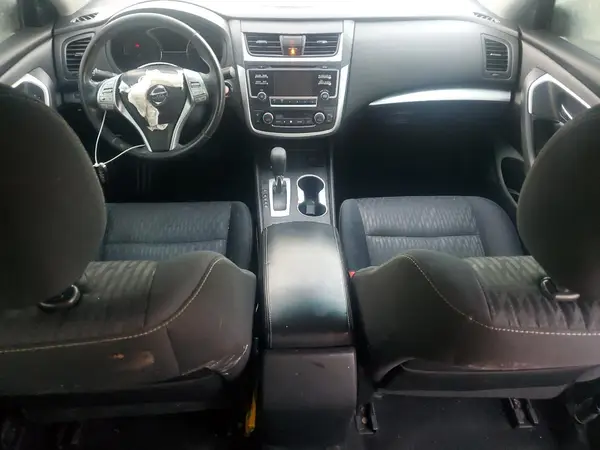 1N4AL3AP0HC282570 2017 NISSAN ALTIMA - Image 8