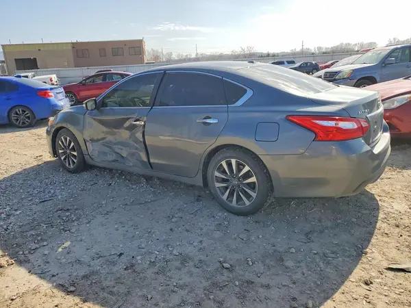 1N4AL3AP0HC283976 2017 NISSAN ALTIMA - Image 2