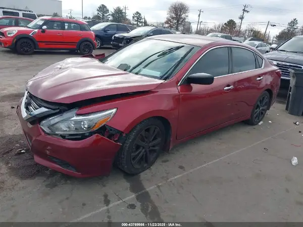 1N4AL3AP0HC285081 2017 NISSAN ALTIMA - Image 2