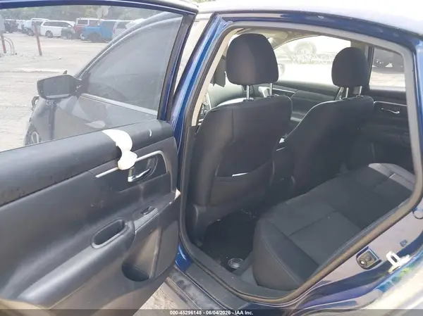 1N4AL3AP0HC286022 2017 NISSAN ALTIMA - Image 8