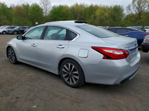 1N4AL3AP0HC287879 2017 NISSAN ALTIMA - Image 2