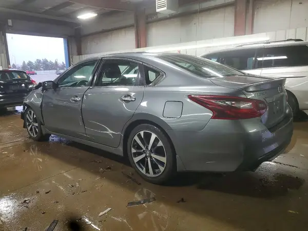 1N4AL3AP0HC290104 2017 NISSAN ALTIMA - Image 2