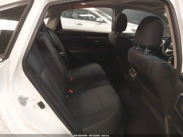 1N4AL3AP0HC294508 2017 NISSAN ALTIMA - Image 8