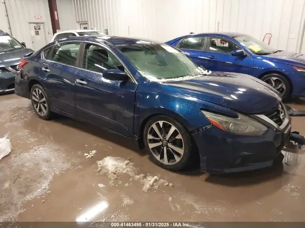 1N4AL3AP0HC295089 2017 NISSAN ALTIMA - Image 1
