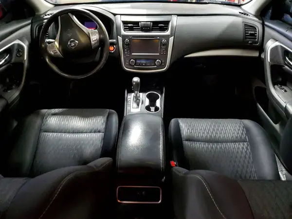 1N4AL3AP0HC295173 2017 NISSAN ALTIMA - Image 8