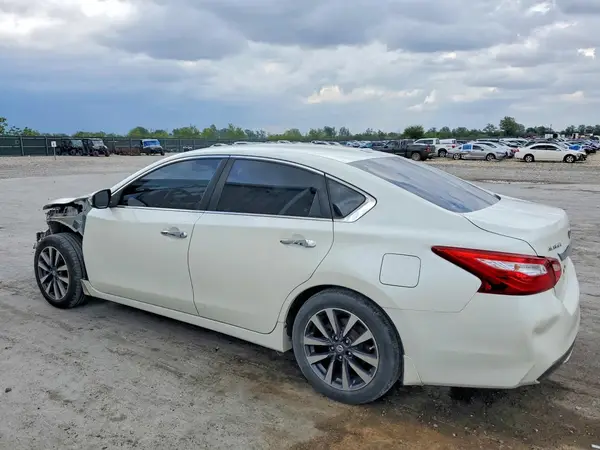 1N4AL3AP0HC297652 2017 NISSAN ALTIMA - Image 2