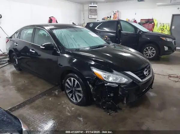 1N4AL3AP0HC298249 2017 NISSAN ALTIMA - Image 1