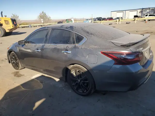 1N4AL3AP0HC299112 2017 NISSAN ALTIMA - Image 2