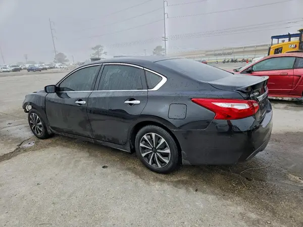 1N4AL3AP0HC470358 2017 NISSAN ALTIMA - Image 2