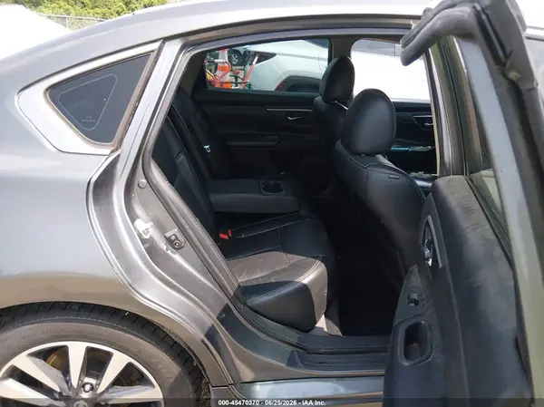1N4AL3AP0HC477830 2017 NISSAN ALTIMA - Image 8